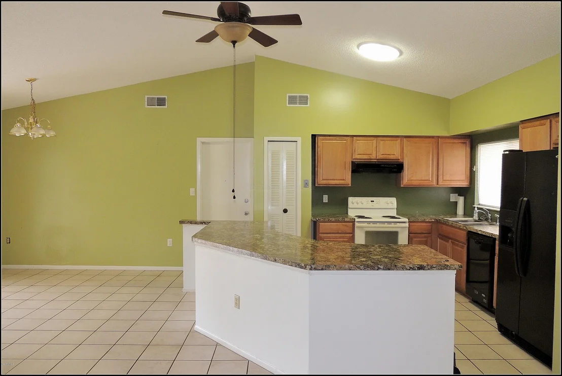 Photo of 6527 Pleasant Avenue