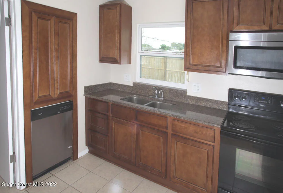 Photo of 1406 Paul Street