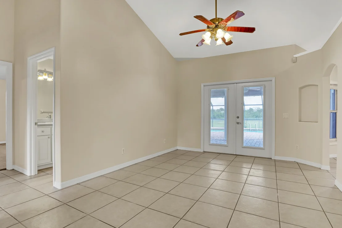Photo of 1840 Barton Boulevard