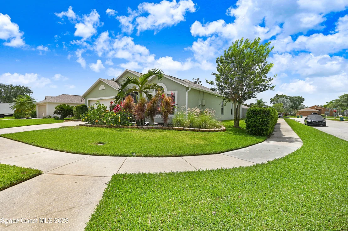 Photo of 8593 Winder Way