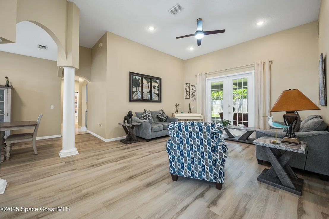 Photo of 312 Barrymore Drive