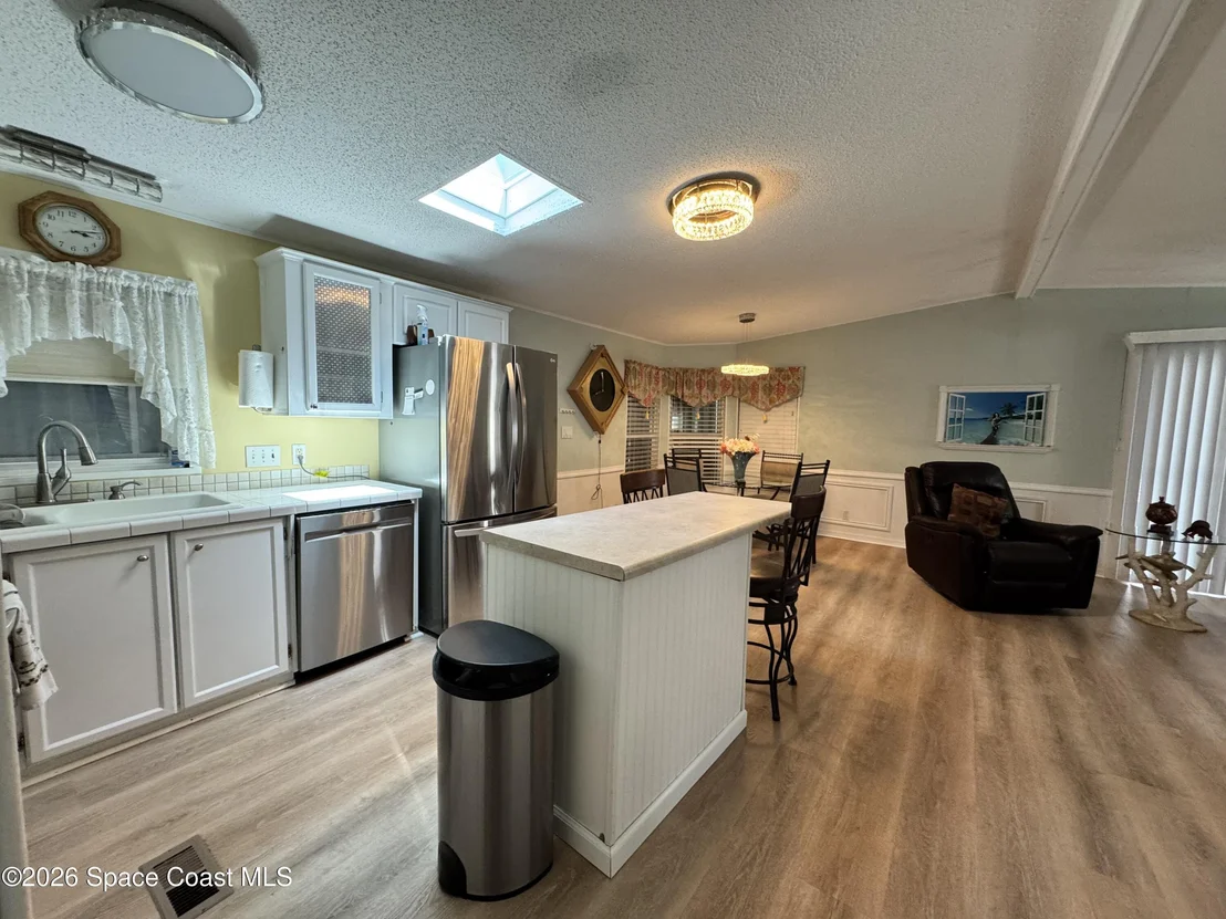 Photo of 438 Puffin Drive
