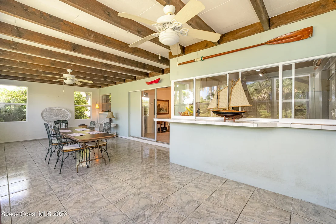 Photo of 458 Brightwaters Drive