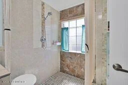 Photo of 701 Lark Drive
