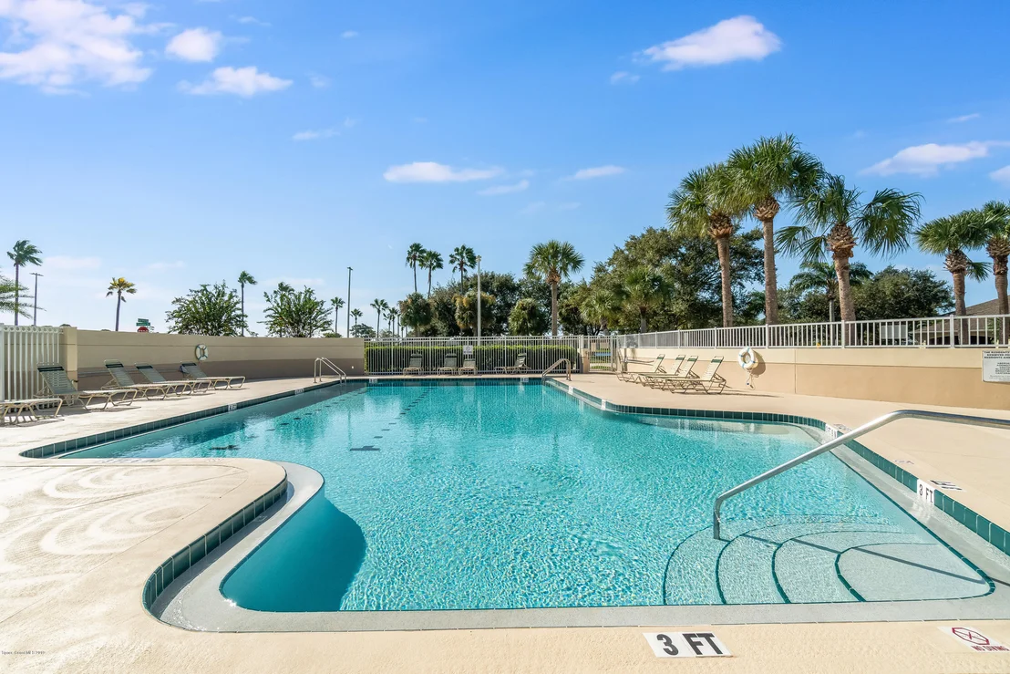 Photo of 2348 Addington Circle