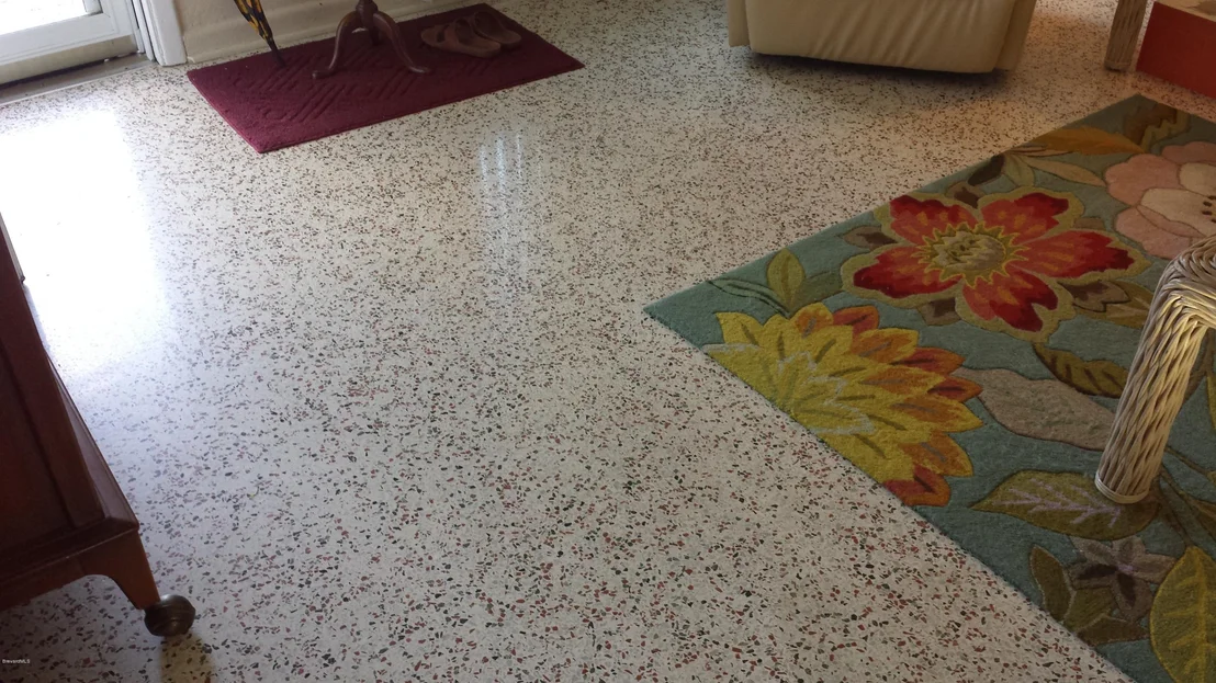 Photo of 35 E Azalea Circle