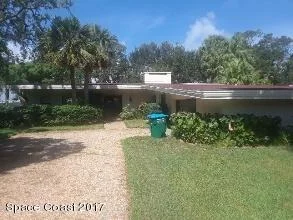 Photo of 504 Riverside Drive