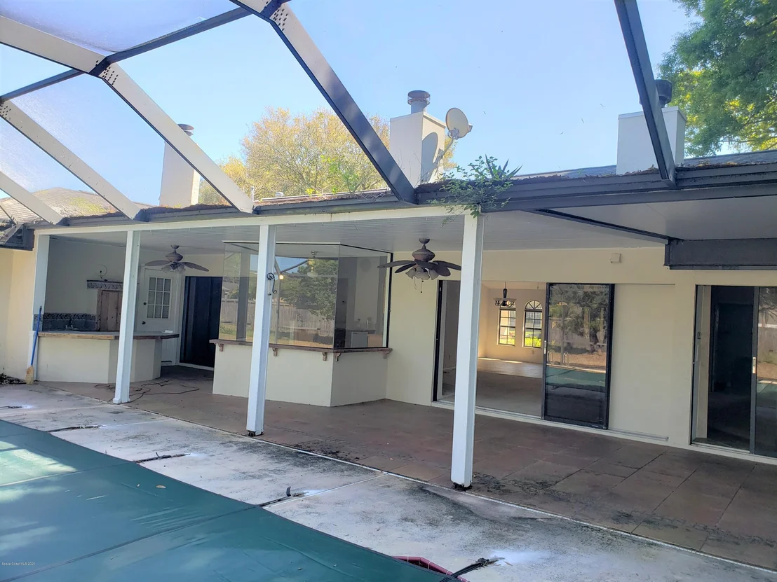 Photo of 1304 Heritage Acres Boulevard