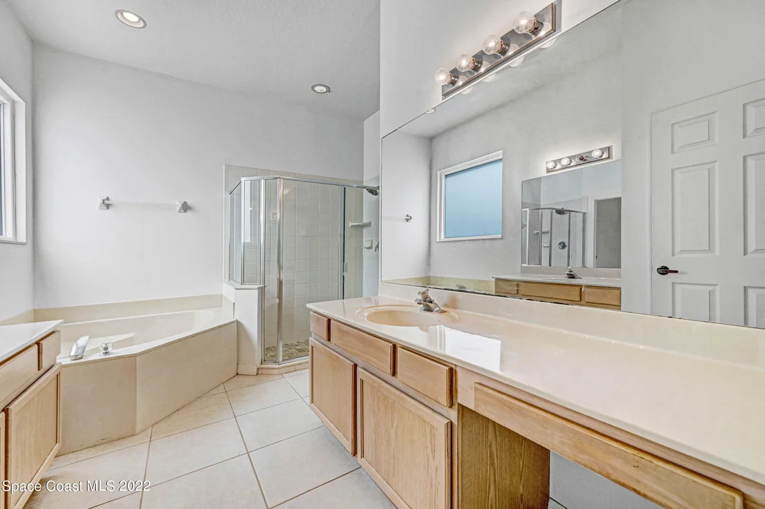Photo of 2801 Englewood Drive