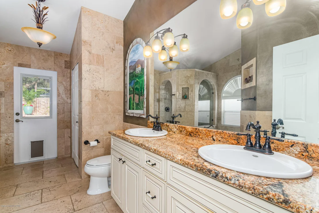 Photo of 3340 Lake View Circle