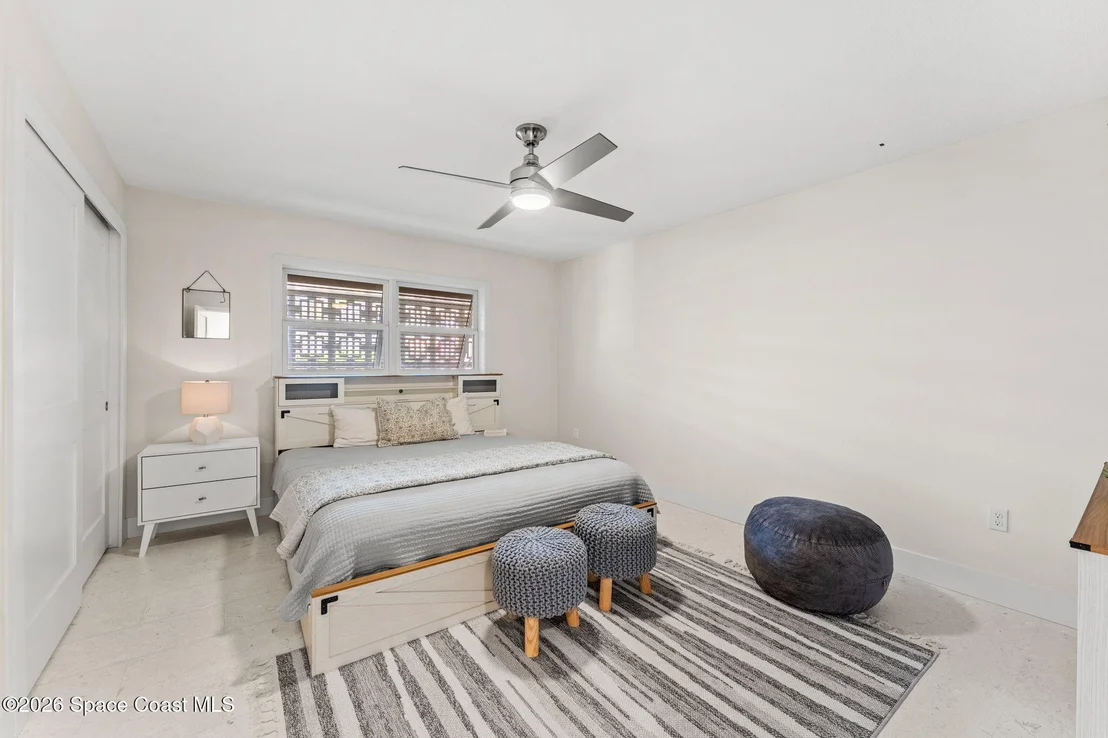 Photo of 207 Riverside Drive