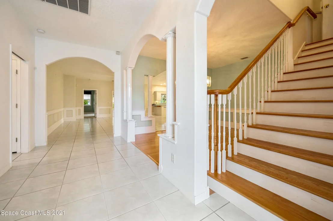 Photo of 970 Palm Brook Drive