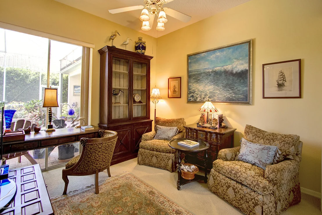 Photo of 931 Palm Brook Drive