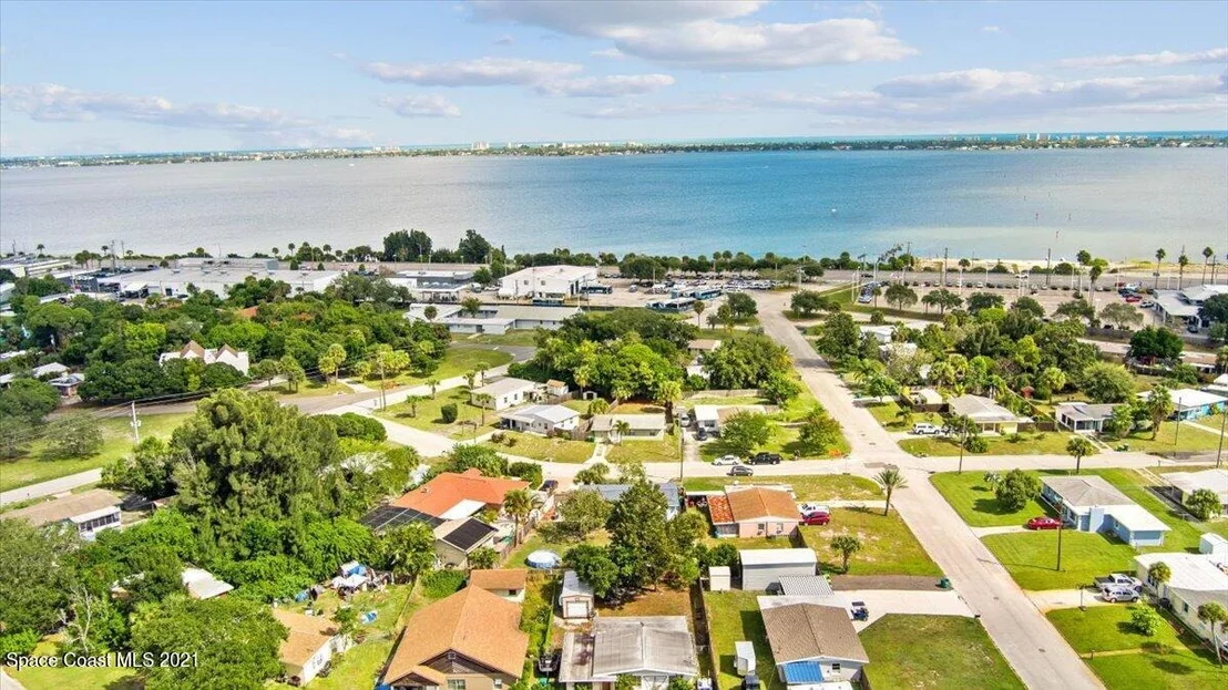 Photo of 602 Gardenia Drive