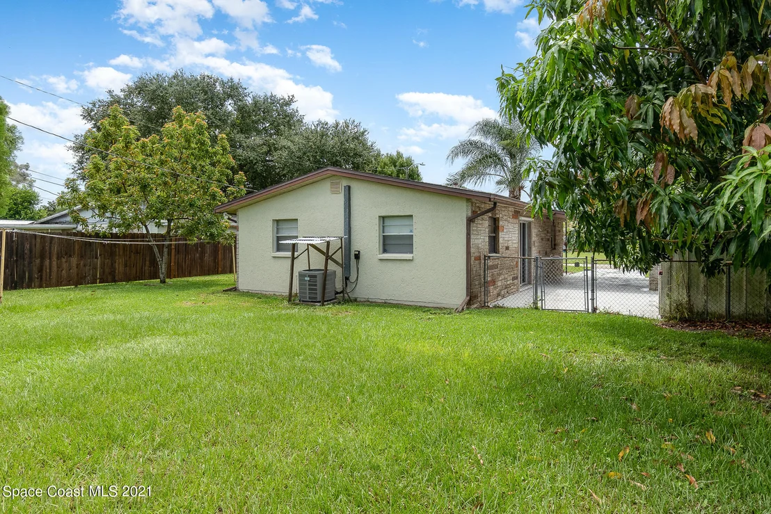 Photo of 2624 Coventry Road