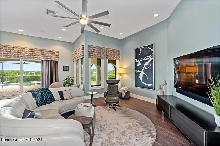 Photo of 412 Lanternback Island Drive