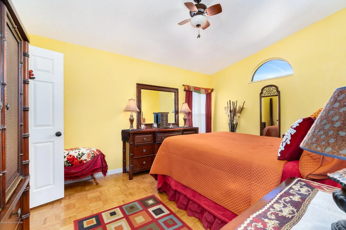 Photo of 7004 Hammock Trace Drive
