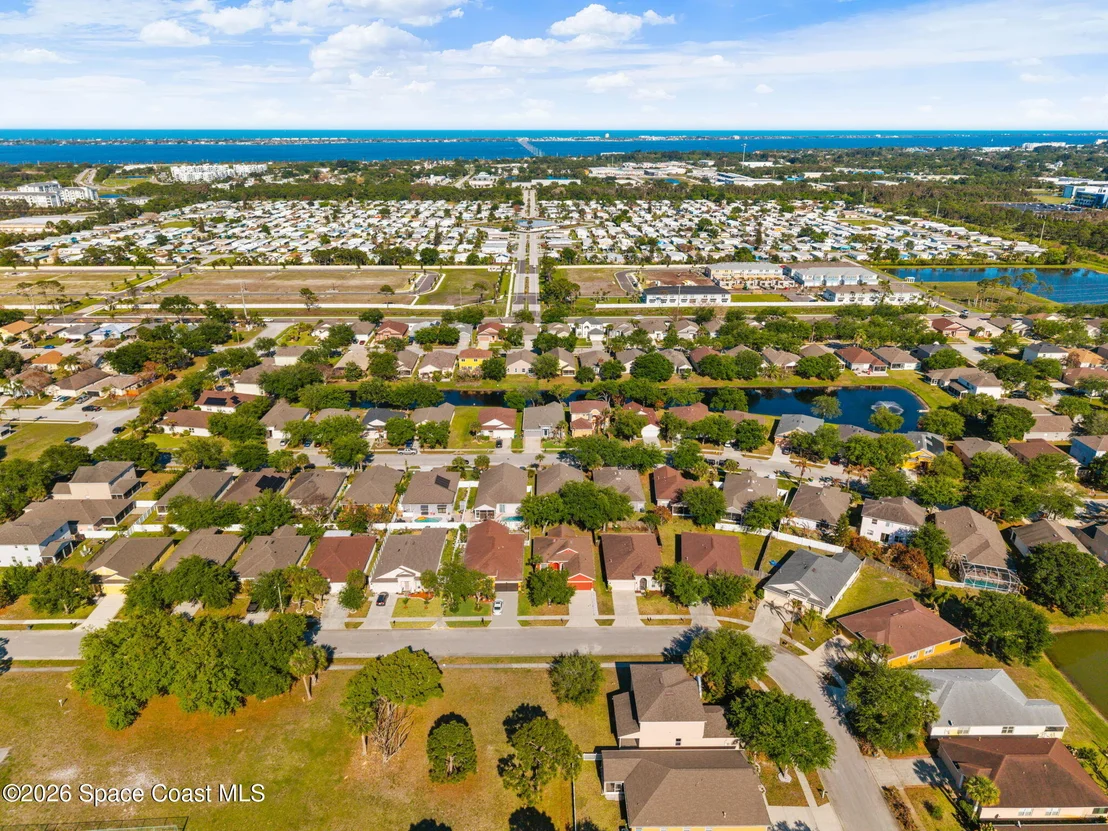 Photo of 851 Benton Drive
