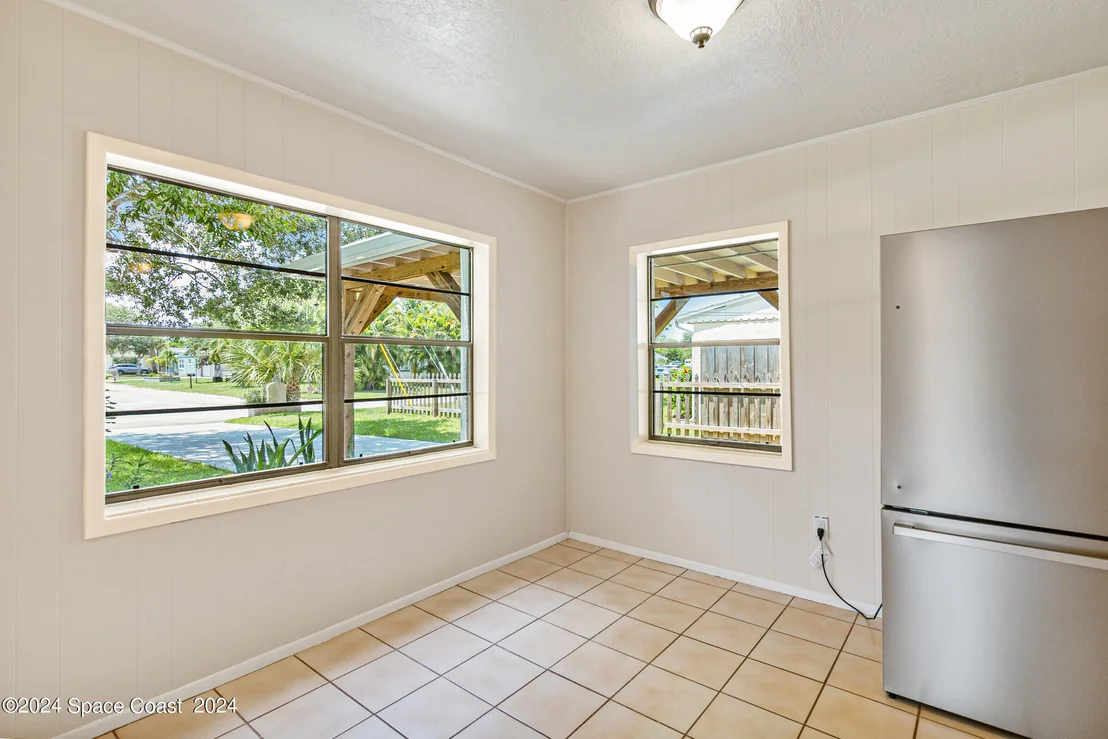 Photo of 719 Camellia Drive