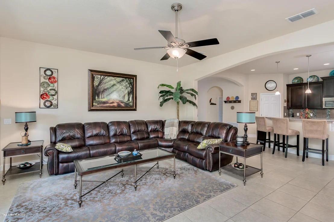 Photo of 1338 Outrigger Circle