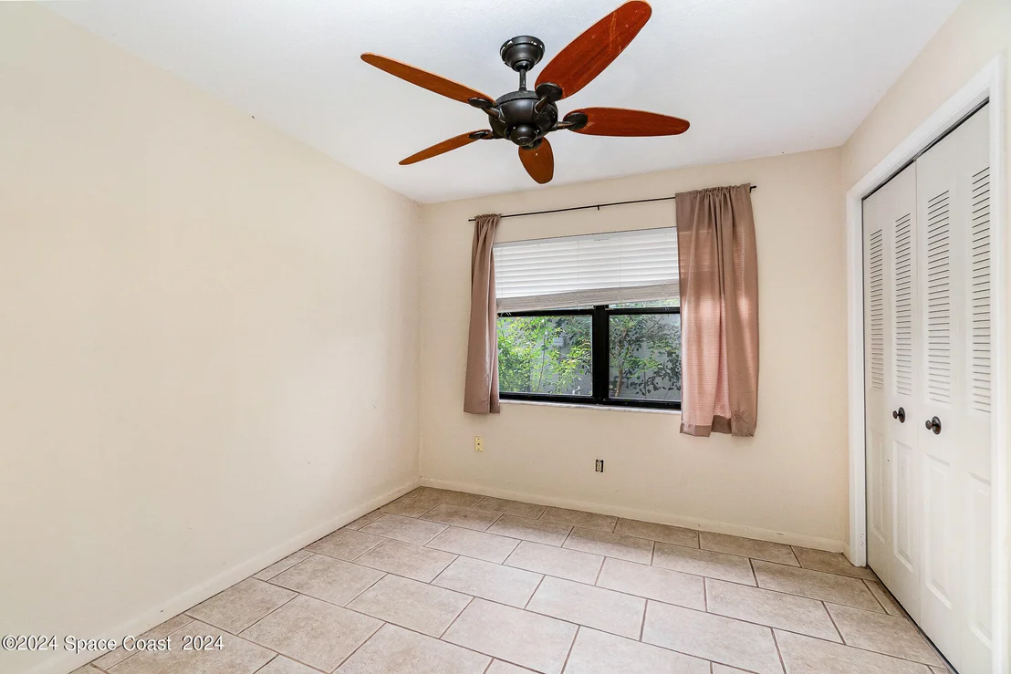 Photo of 392 Myrtlewood Road