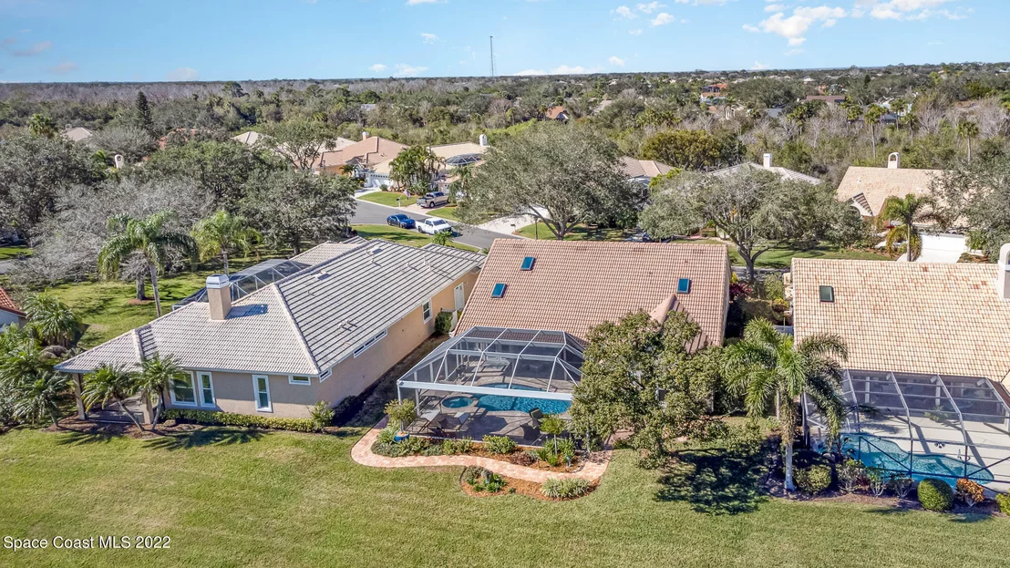 Photo of 914 Palm Brook Drive