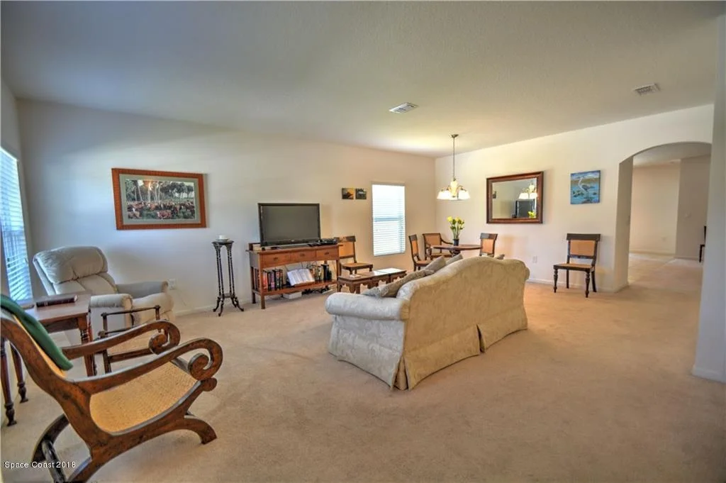 Photo of 446 Briarcliff Circle