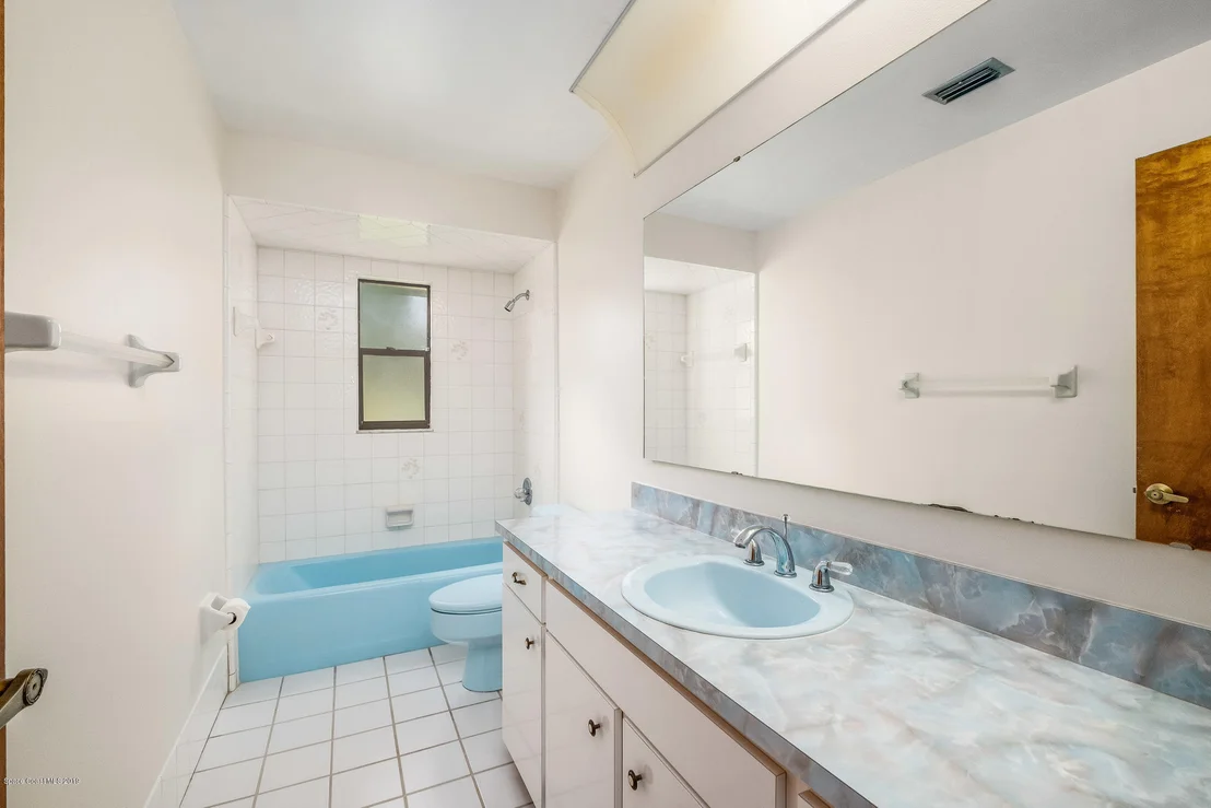Photo of 1740 Hidden Lake Drive
