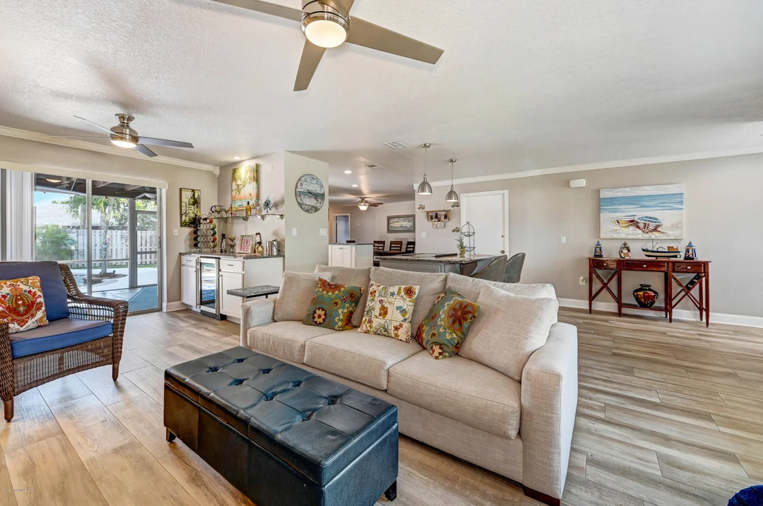 Photo of 205 Rose Drive