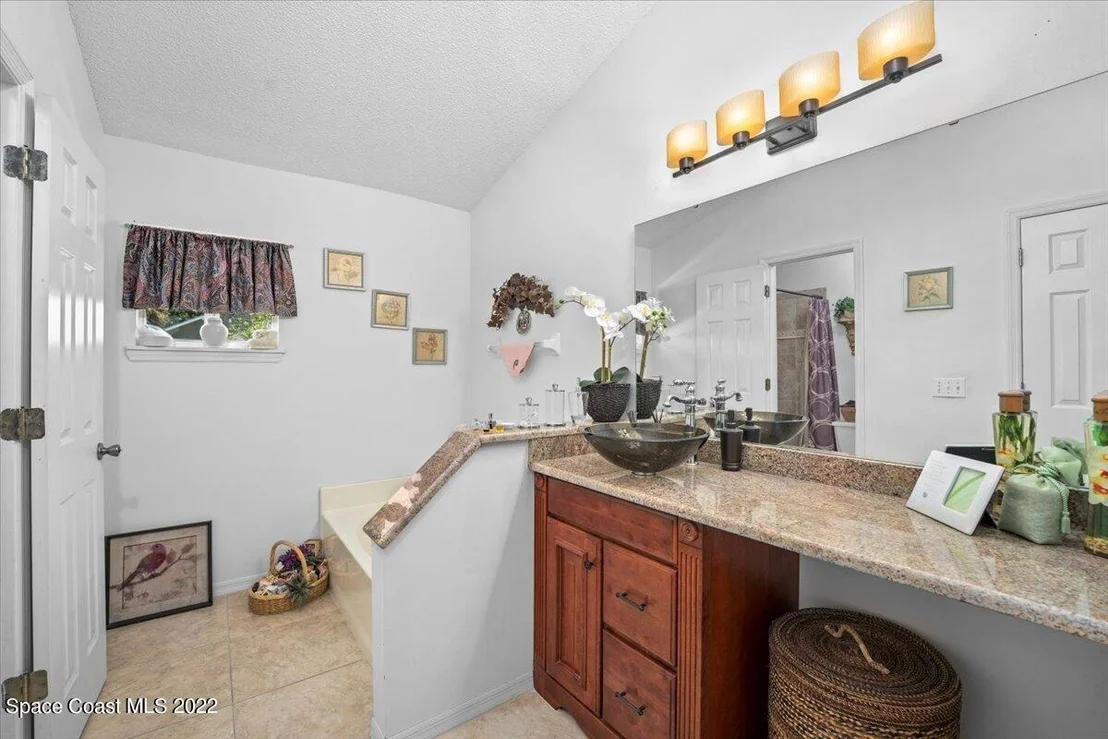 Photo of 3432 Saddle Brook Drive