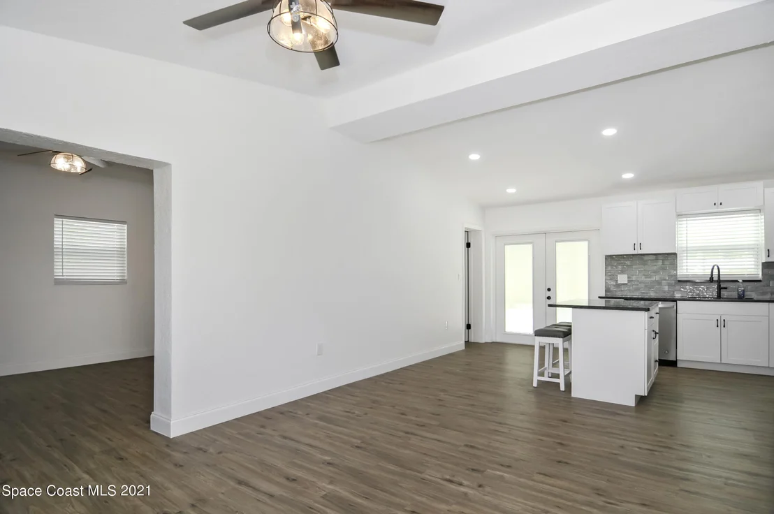 Photo of 661 Aloha Avenue