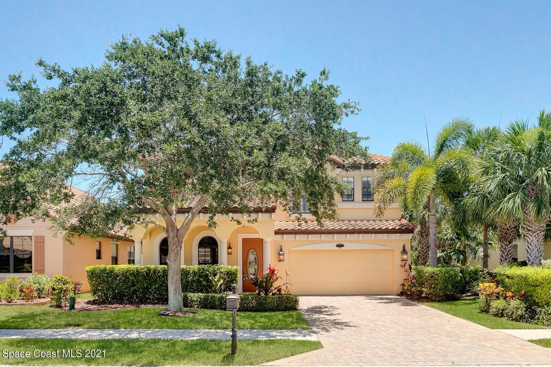 Photo of 709 Monterey Drive