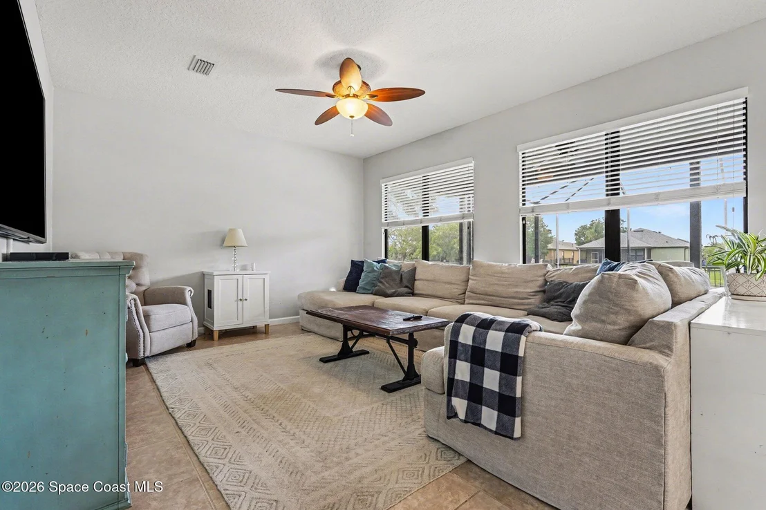 Photo of 1131 Bolle Circle