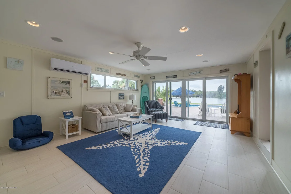 Photo of 1131 Rivermont Drive