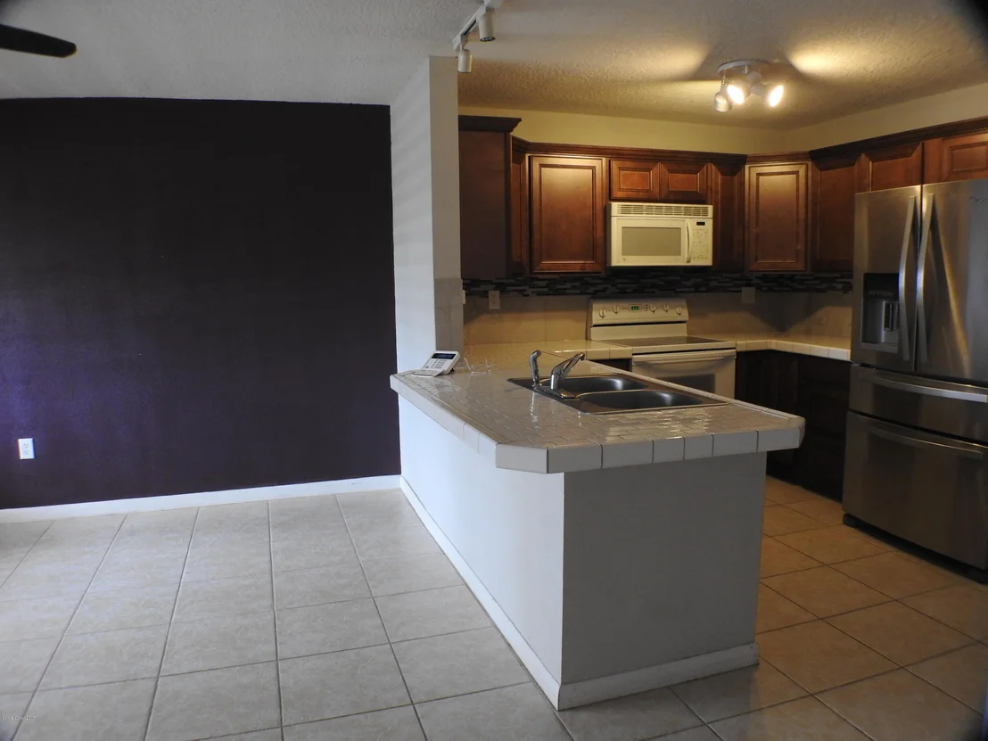 Photo of 1225 Cornwall Drive