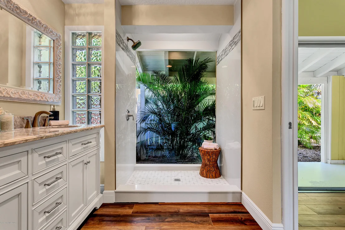 Photo of 304 Sand Pine Road