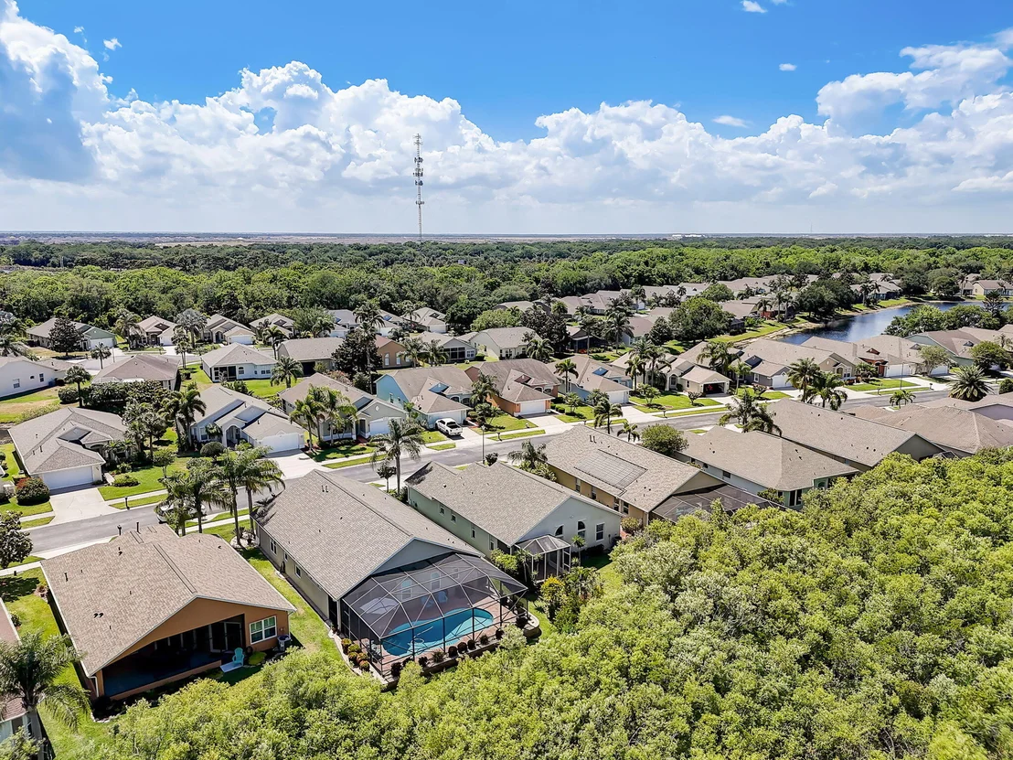 Photo of 4621 Portage Trail