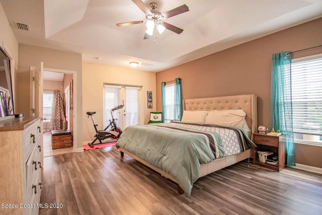 Photo of 1190 Dillard Drive SE