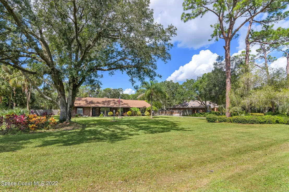 Photo of 3460 Willowwood Drive