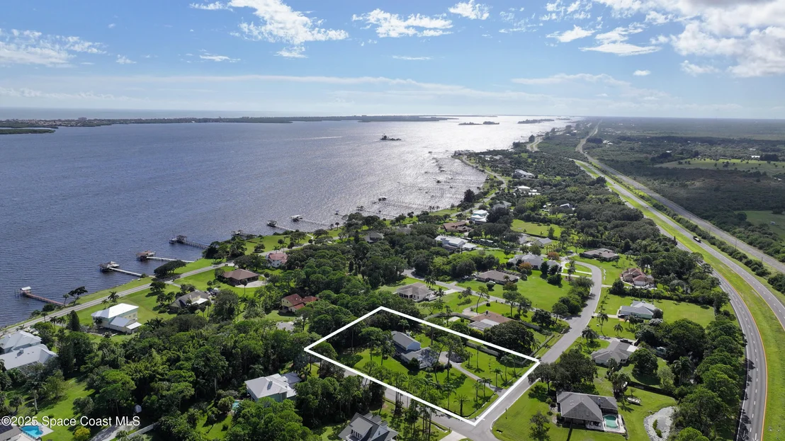 Photo of 3435 Huggins Drive