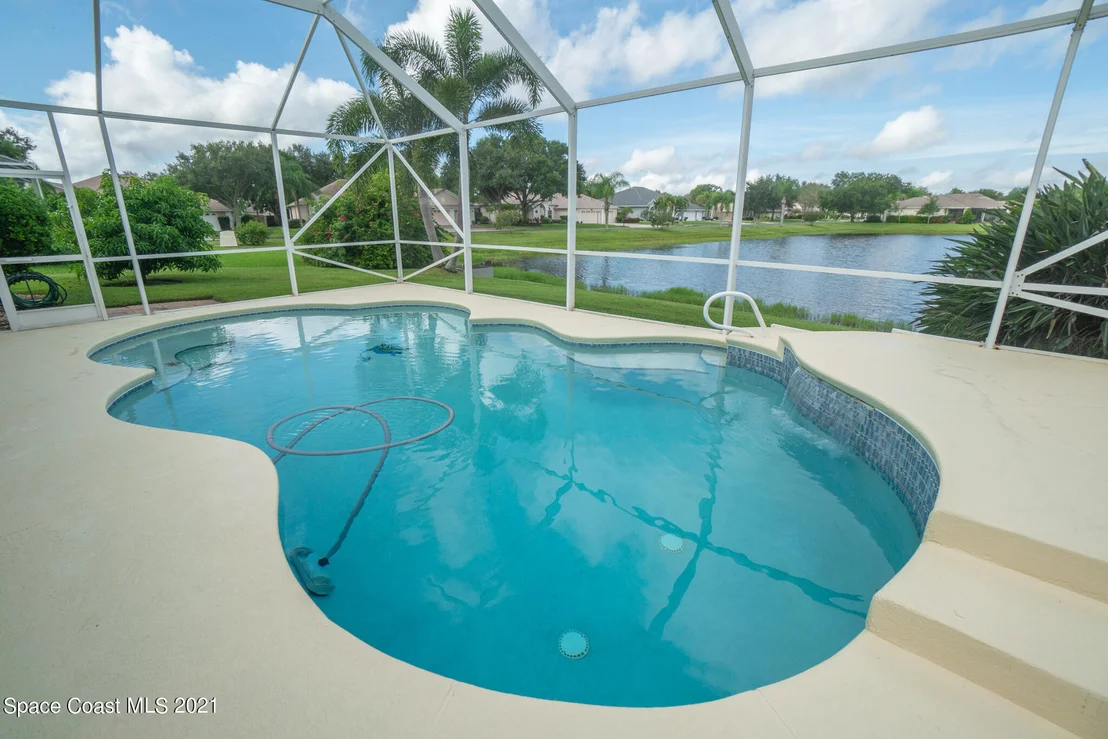 Photo of 5876 Arlington Circle