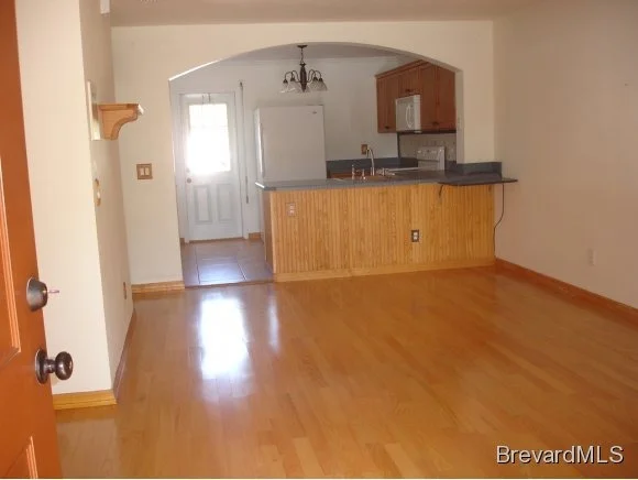 Photo of Unit 105 at 790 Luminary