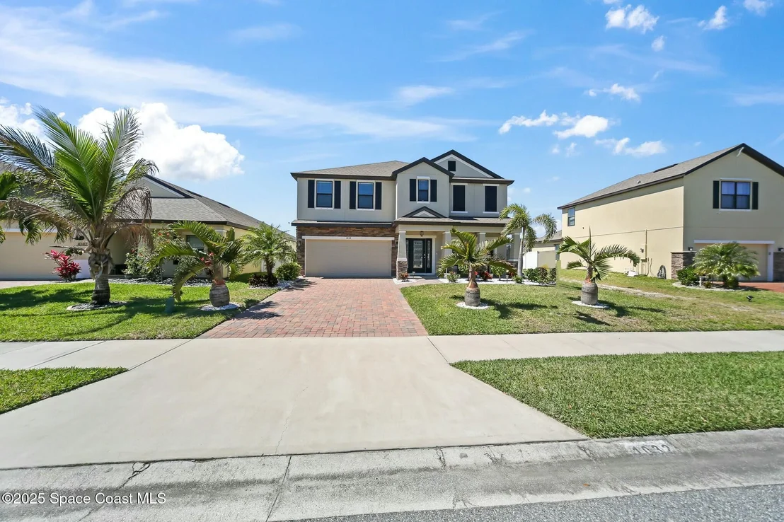 Photo of 1032 Peta Way