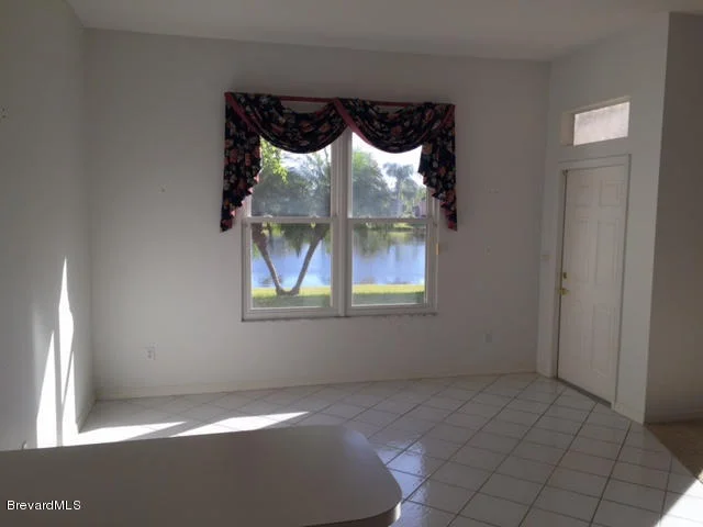 Photo of 2581 Addington Circle