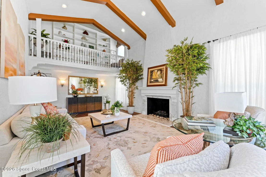Photo of 121 Circle Drive