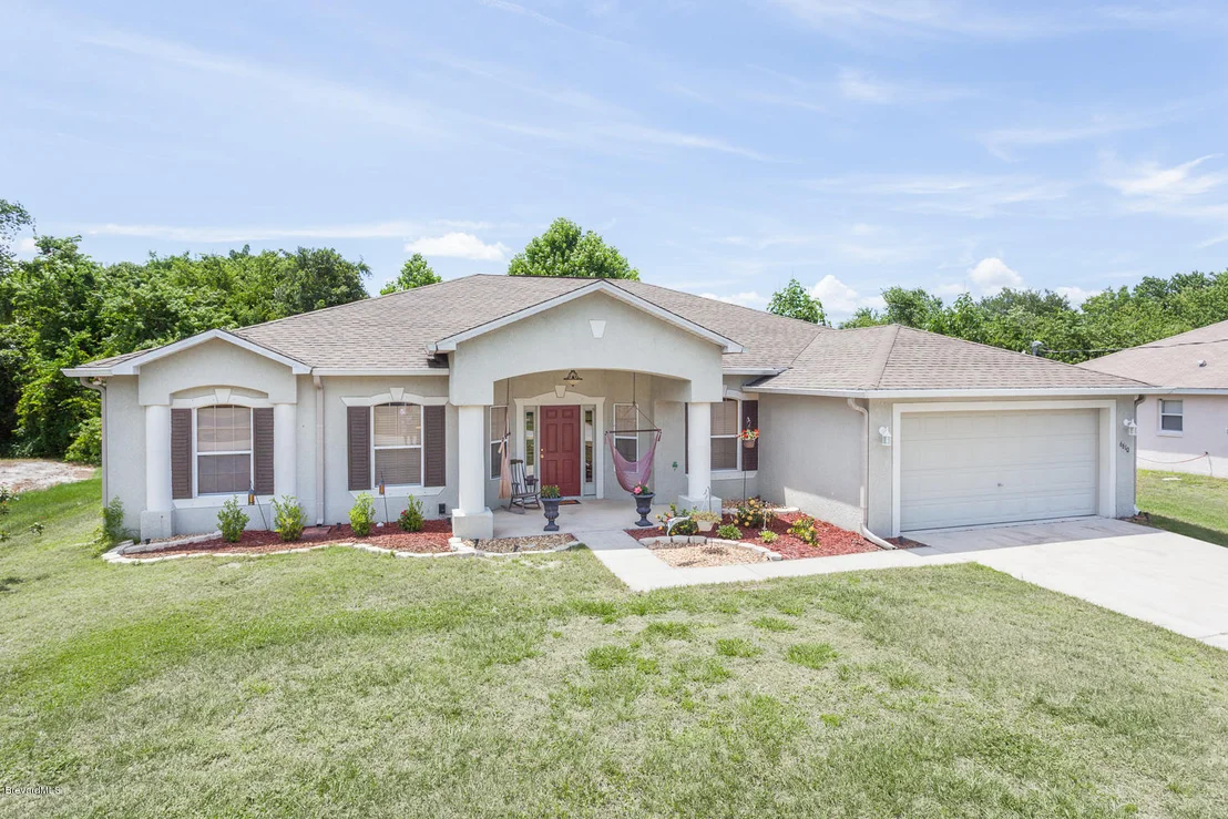 Photo of 6610 Bamboo Avenue