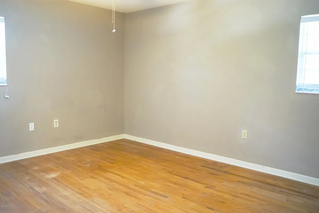 Photo of 635 Orange Court