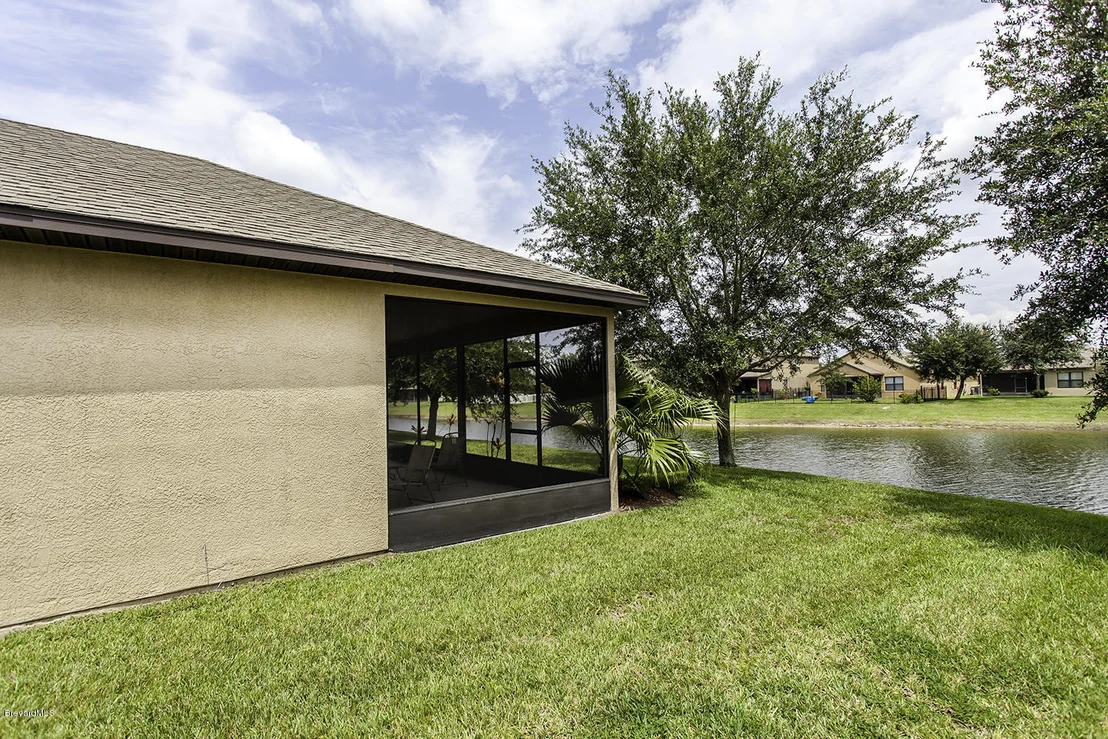Photo of 1221 Bolle Circle