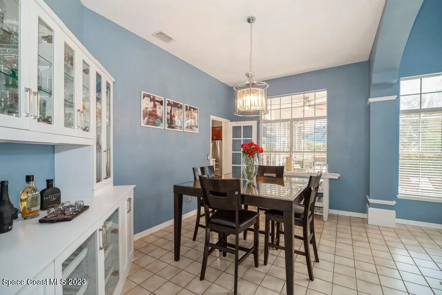 Photo of 4395 Canard Road