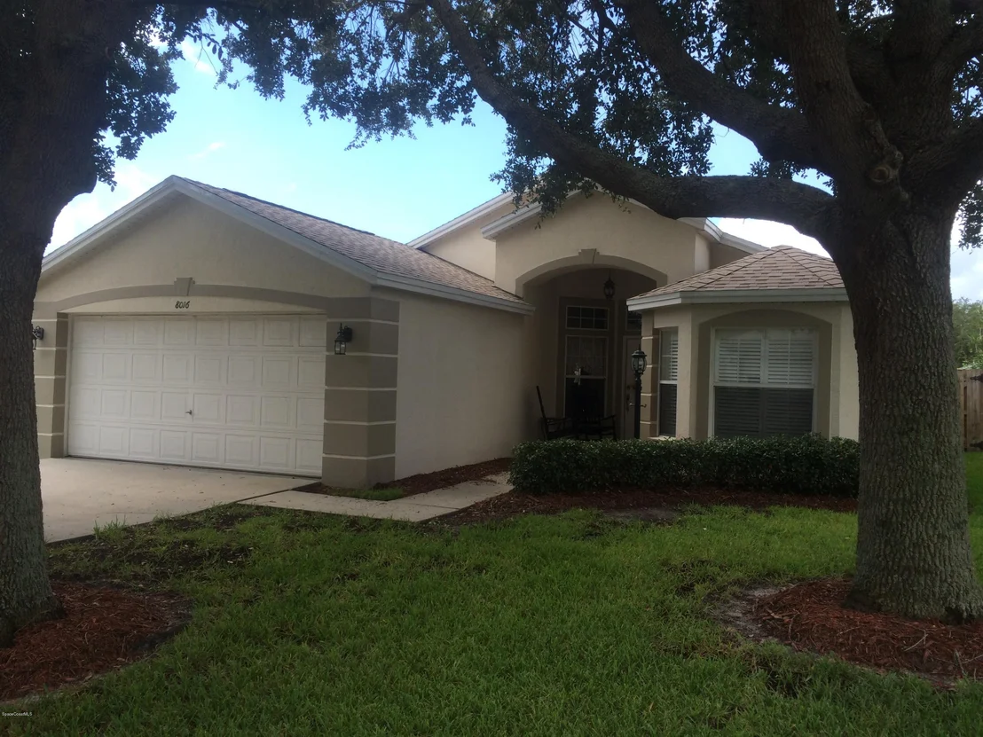 Photo of 8016 Bracken Lane